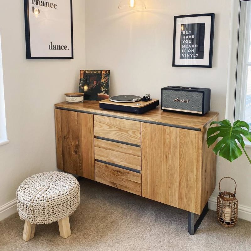 Different Ways to Use a Sideboard