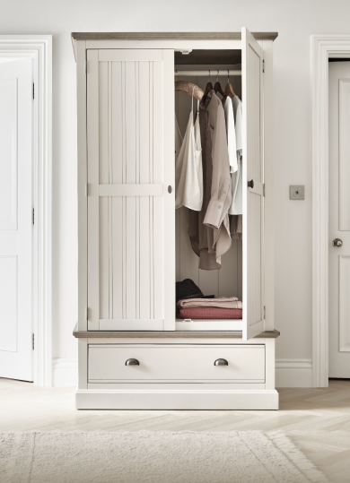 Compact chic