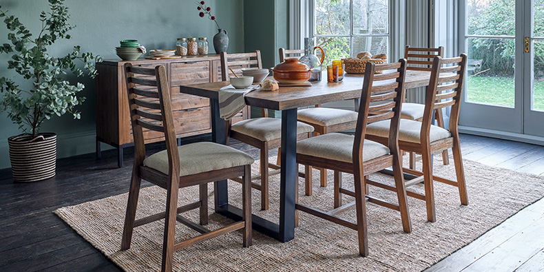 Dining Table with 6 Chairs