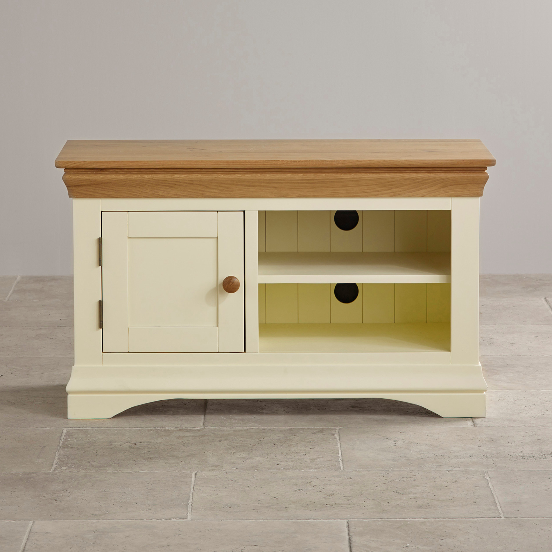 Country Cottage Natural Oak Small TV Cabinet - Cream Painted