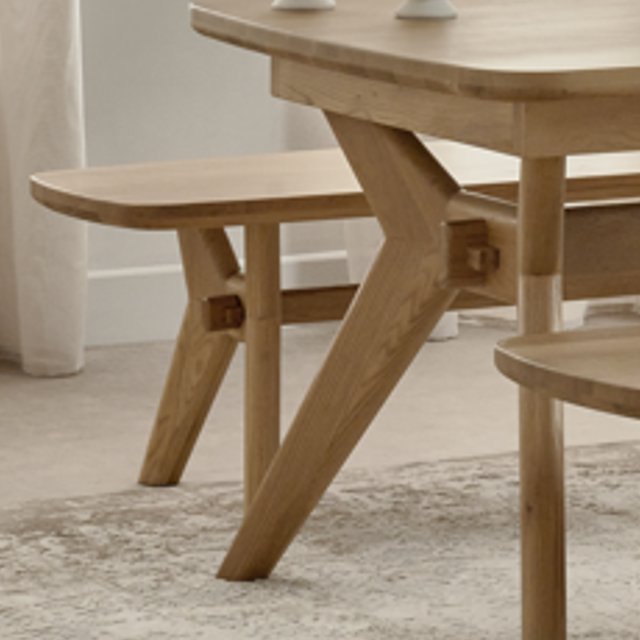 Bentley (Solid Oak) KSP Image 2