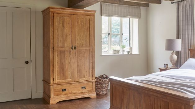 Oak Wardrobes