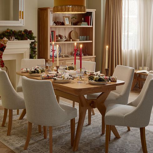 Bentley Natural Solid Oak Extending Dining Table with 6 Zola Chairs