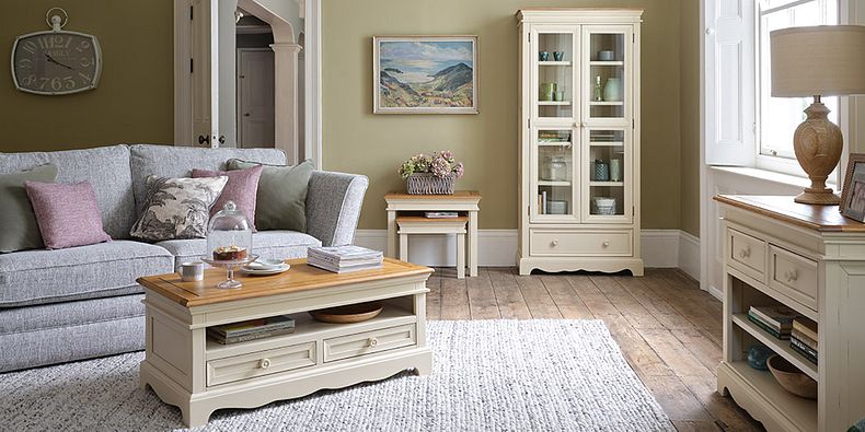 Distressed Furniture Burford Painted Range Oak Furnitureland