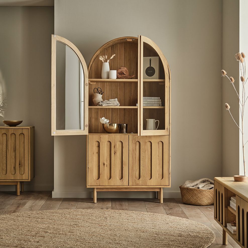Belgrave Solid Natural Oak Display Cabinet 2