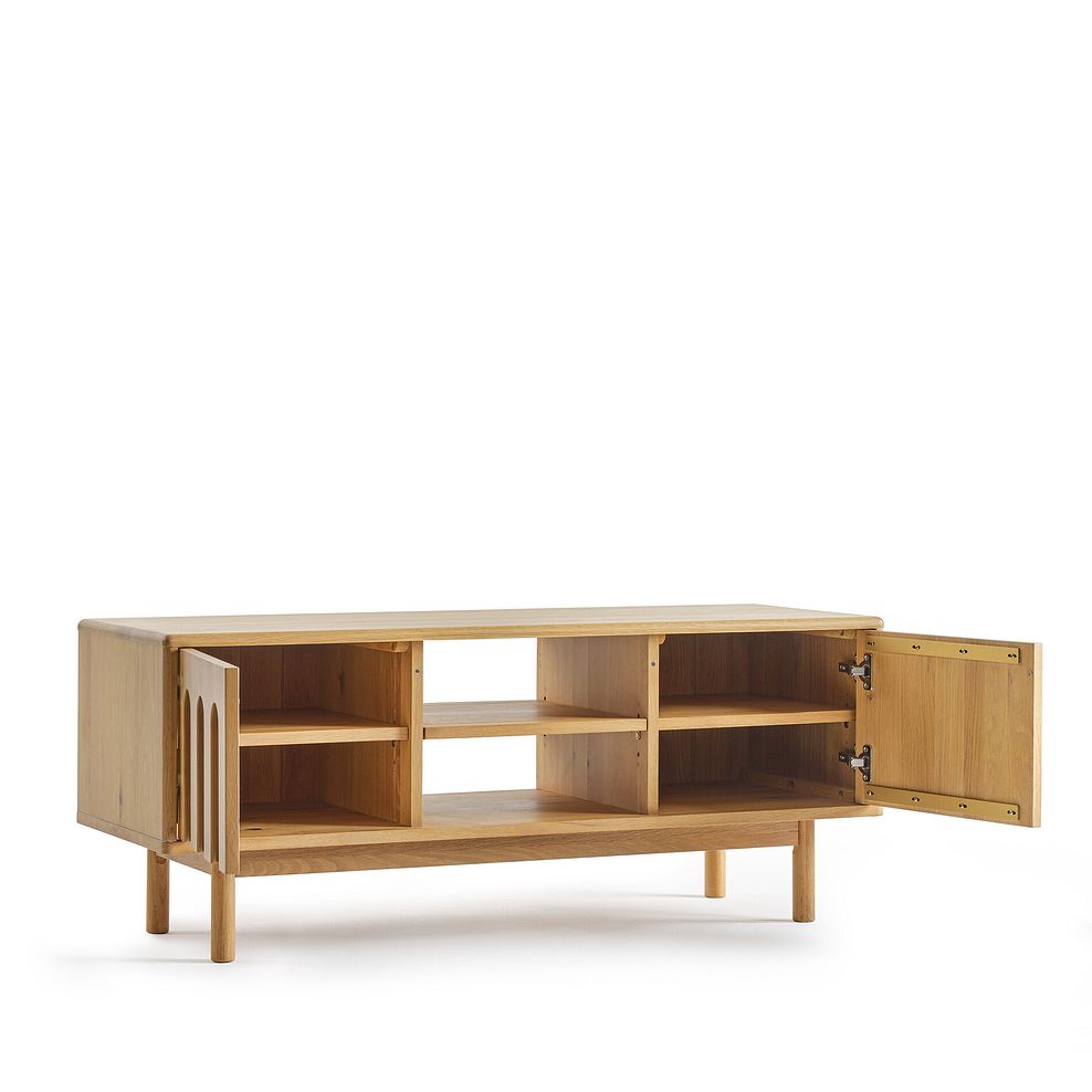 Belgrave Solid Natural Oak Large TV Unit 6