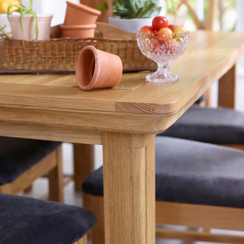 Canterbury Natural Solid Oak 5ft x 3ft Extending Dining Table 4