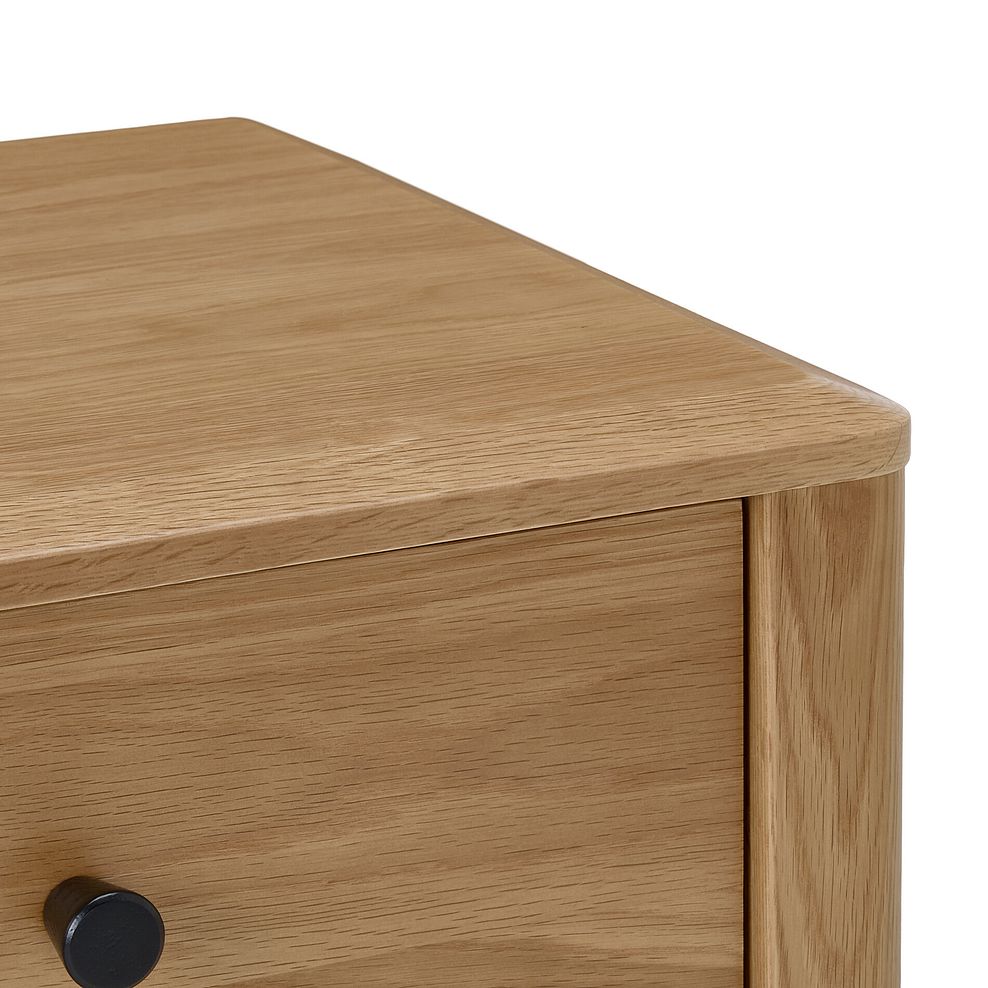 Corton Natural Oak 2 Drawer Bedside Table 10