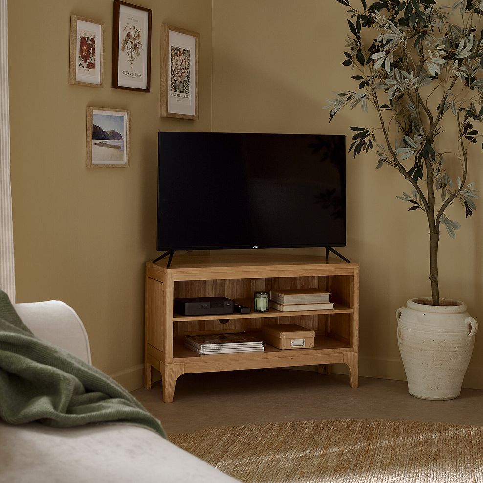 Durham Natural Oak Corner TV Unit 2