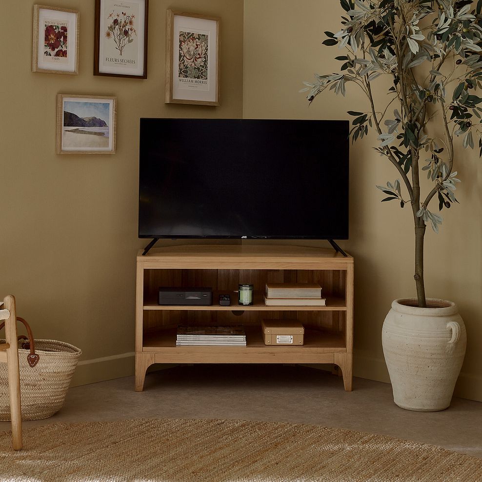 Durham Natural Oak Corner TV Unit 1