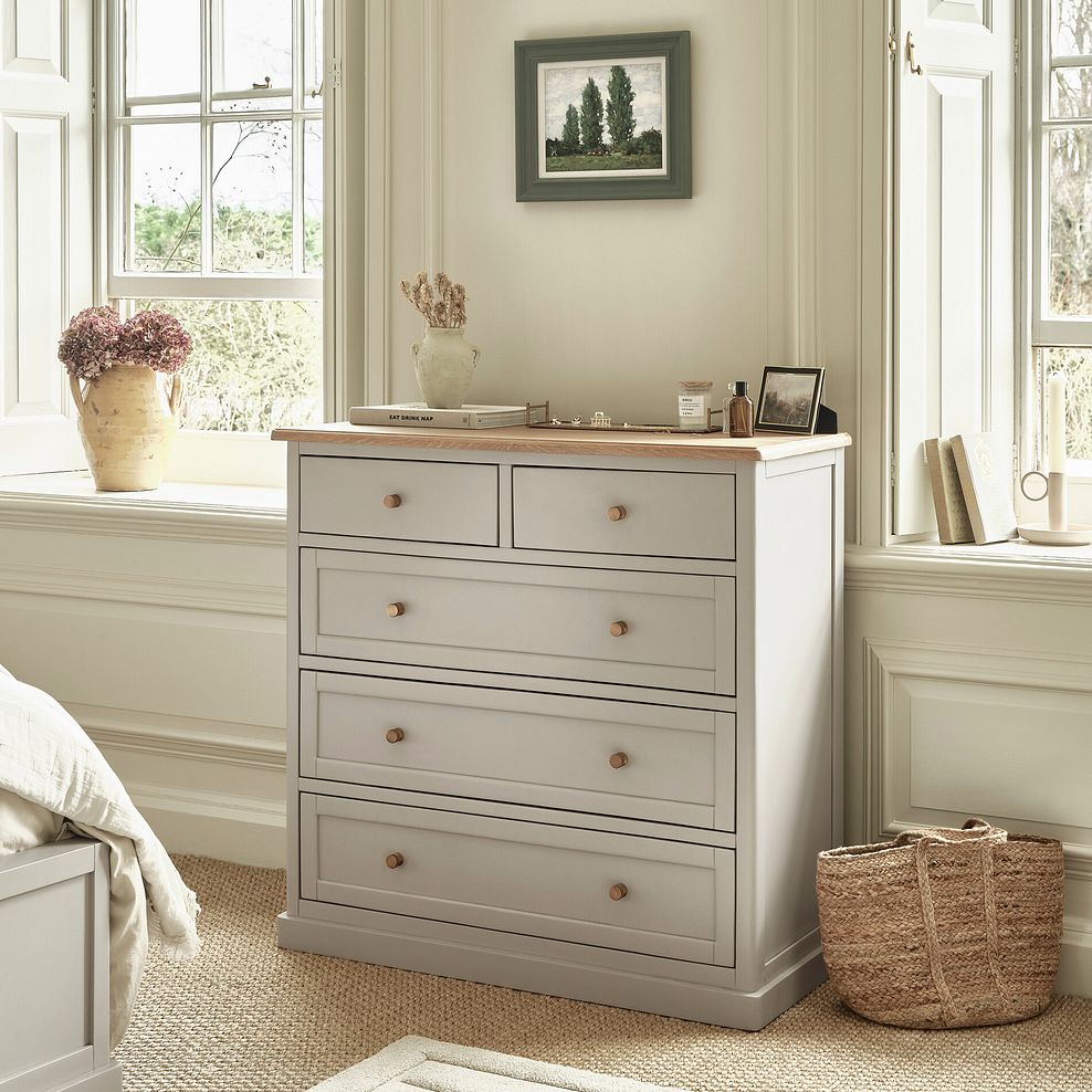 Henley Natural Oak and Stone Painted Hardwood 5 Drawer Chest 2