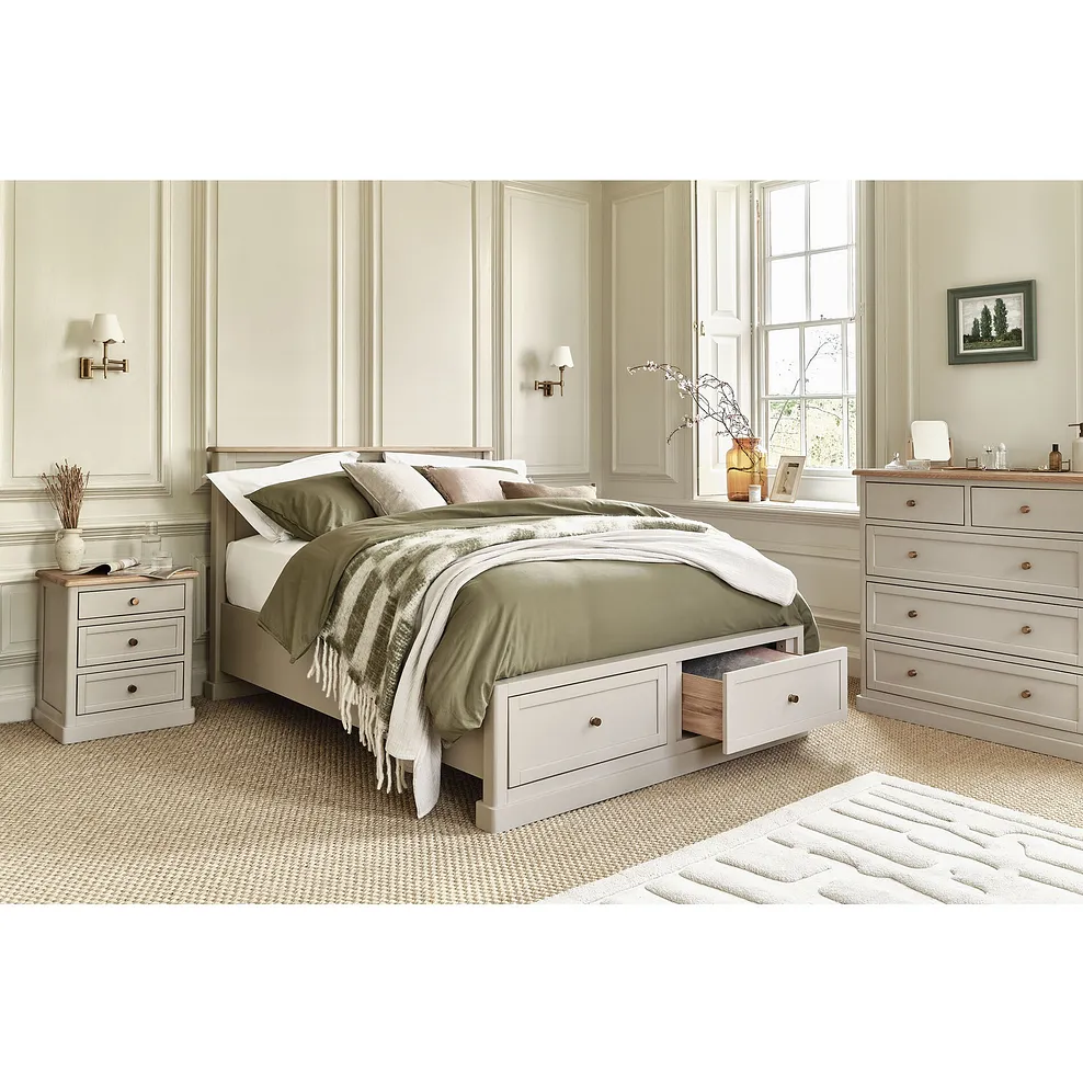 Henley Natural Oak and Stone Painted Hardwood Storage King-size Bed 1