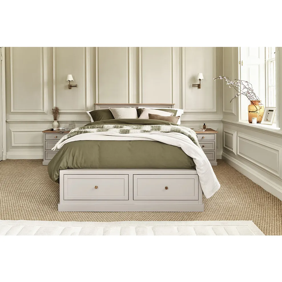 Henley Natural Oak and Stone Painted Hardwood Storage King-size Bed 2