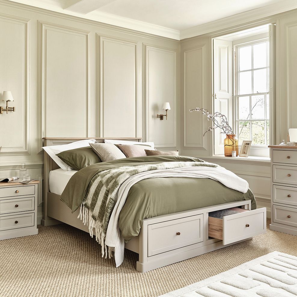 Henley Natural Oak and Stone Painted Hardwood Storage King-size Bed 3
