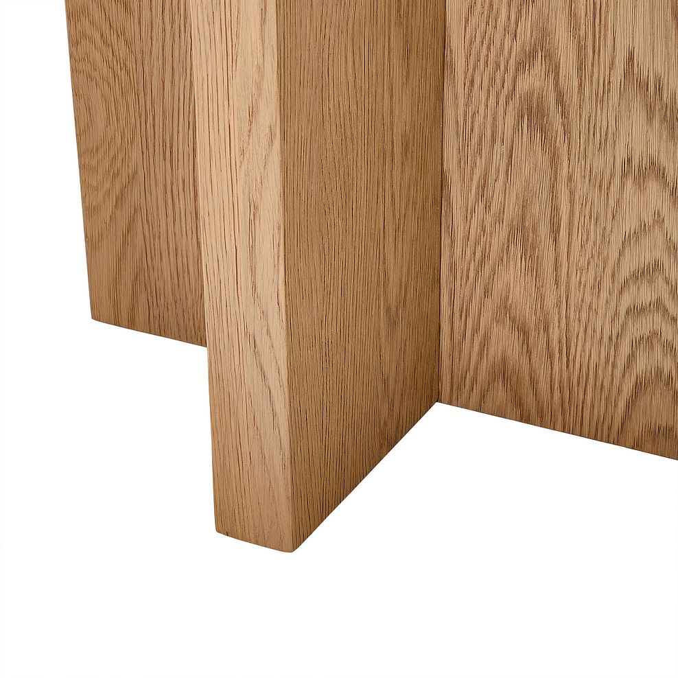 Highworth Natural Solid Oak Round Side Table 6