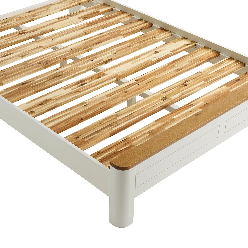 Hove Natural Oak and Painted King-Size Bed 3