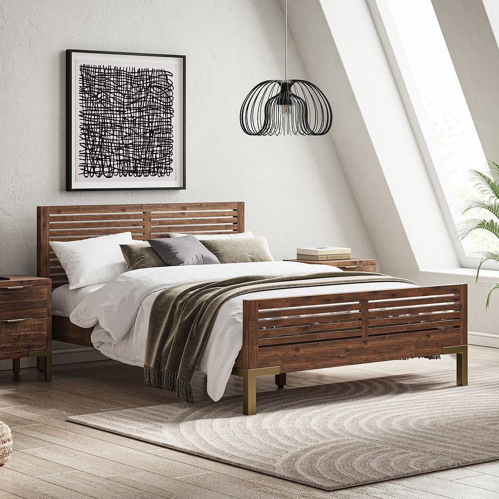 Madison  Solid Hardwood and Metal King-Size Bed 1