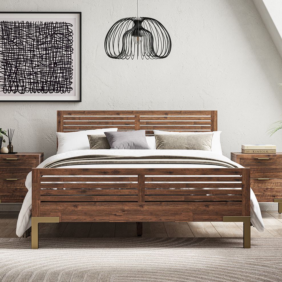 Madison  Solid Hardwood and Metal King-Size Bed 3