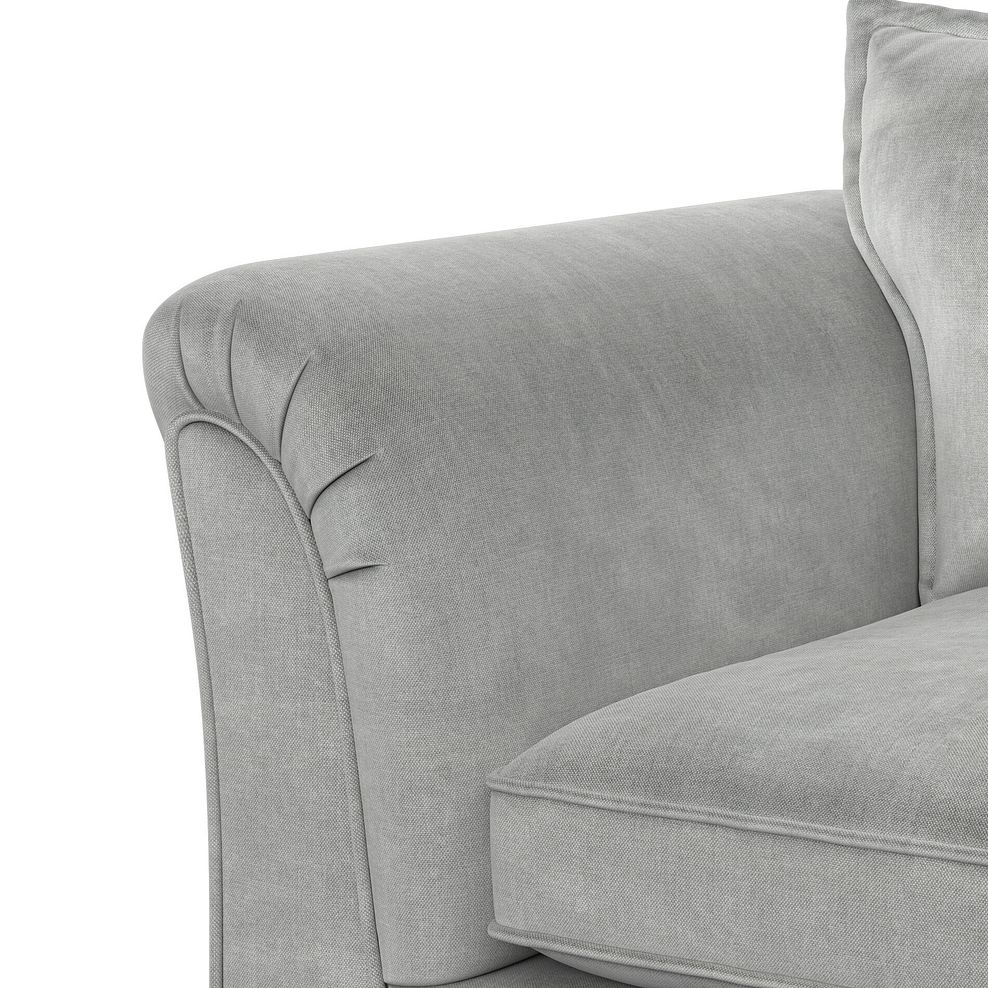 Milldale Loveseat in Garda Showers Fabric with Grey Scatters 10