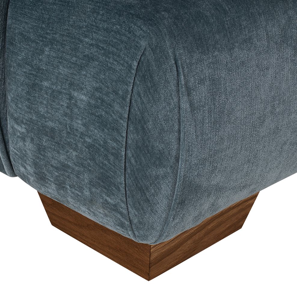 New England 4 Seater Sofa in Pellier Ocean fabric 6