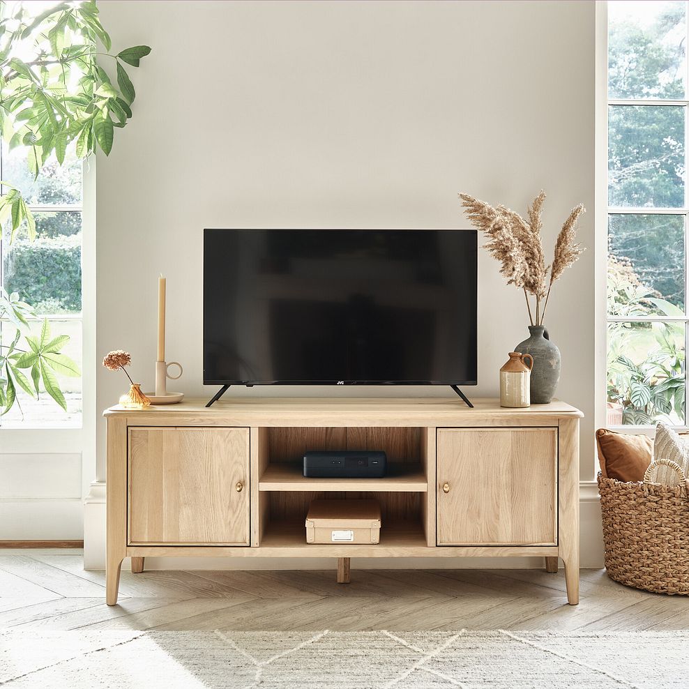 Newton Light Natural Solid Oak Large TV Unit 1