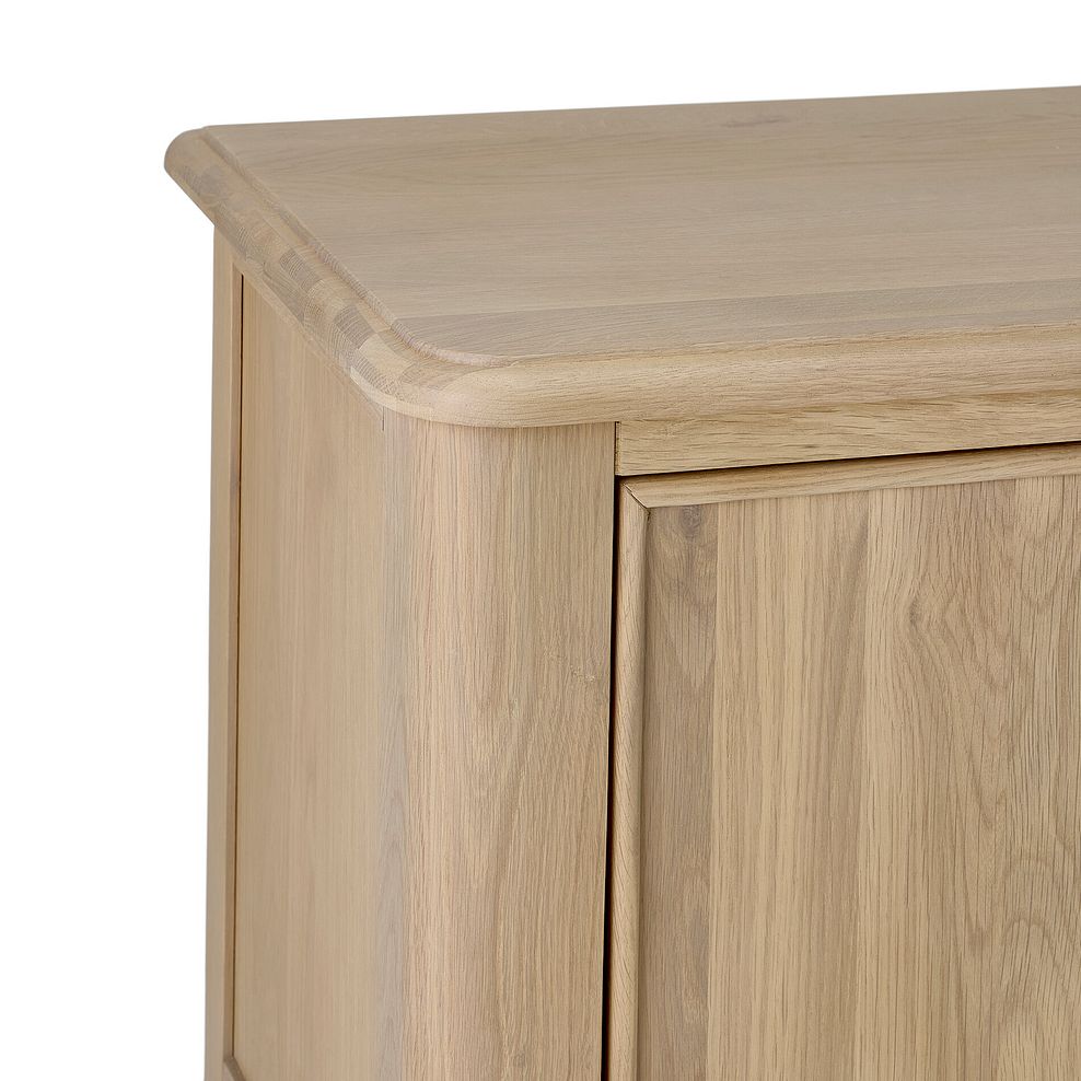 Newton Light Natural Solid Oak Small TV Unit 7