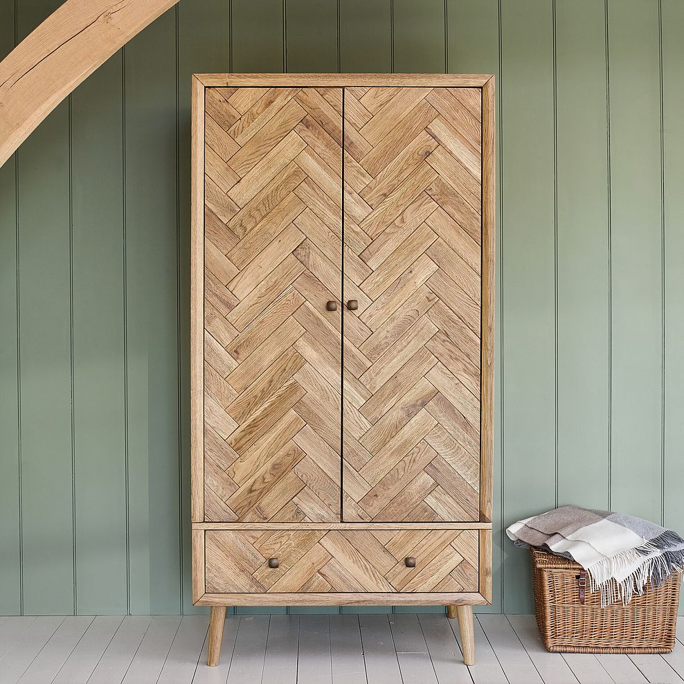 Parquet Brushed and Glazed Oak Double Wardrobe 2