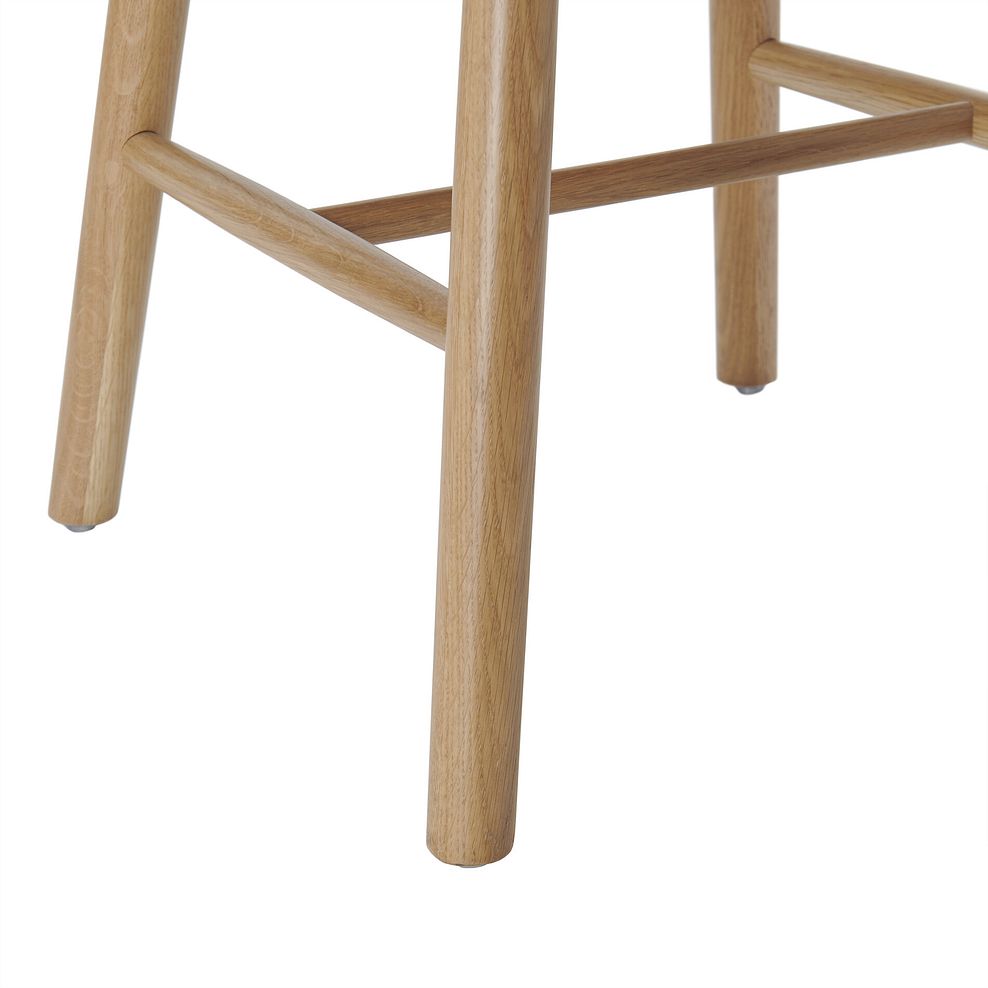 Pembroke Natural Solid Oak Extending Dining Table 90-150cm with 6 Kingham Chairs 9
