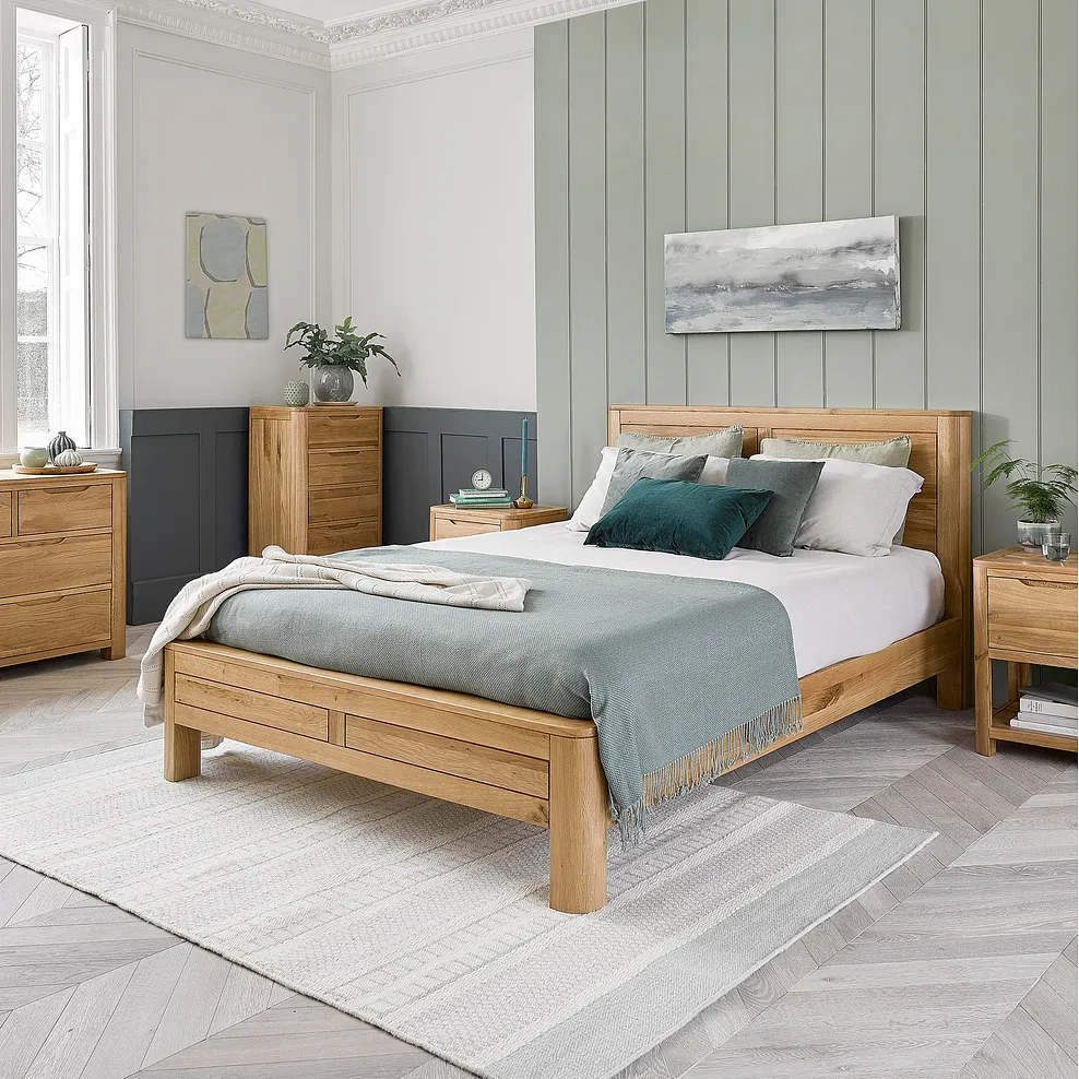 Romsey Natural Solid Oak 6ft Super King-Size Bed 1