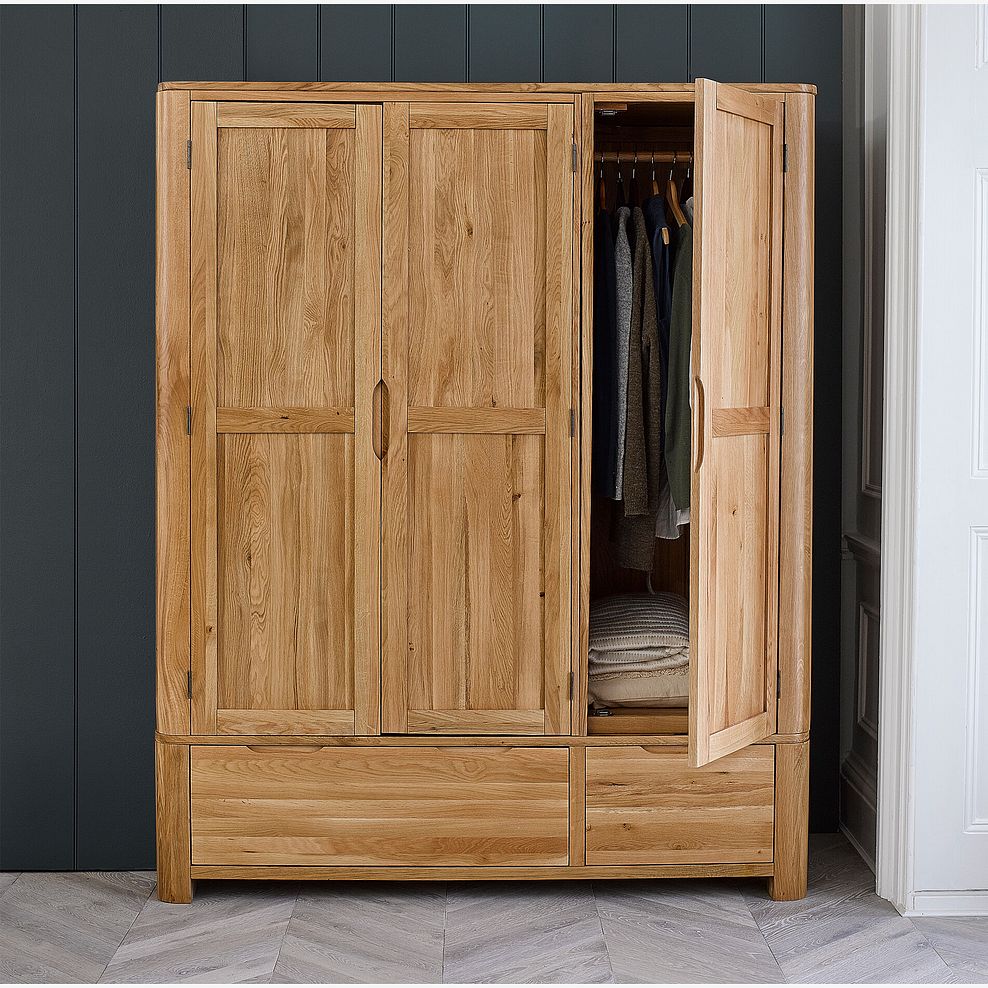 Romsey Natural Solid Oak Triple Wardrobe 1