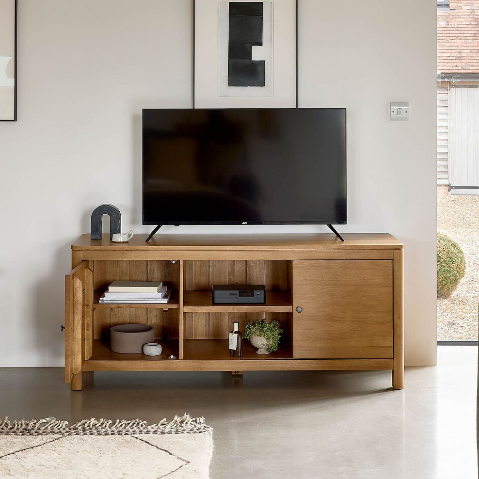 Savannah Solid Heveawood Large TV Unit 3