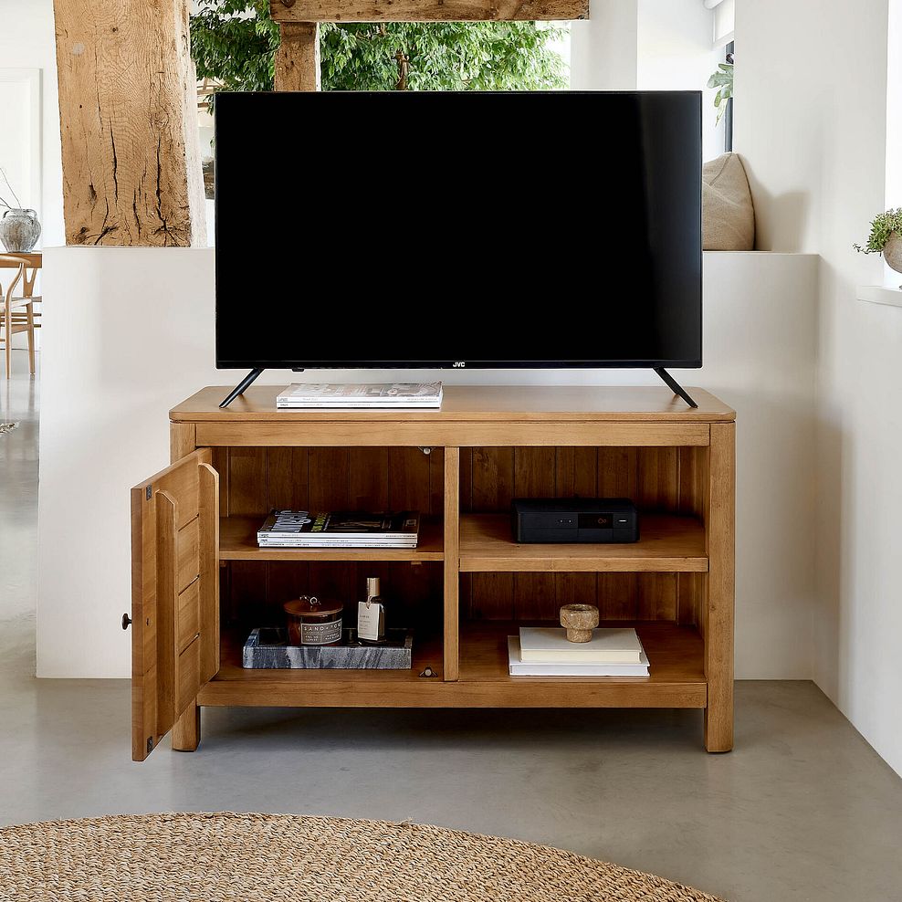 Savannah Solid Heveawood Small TV Unit 3