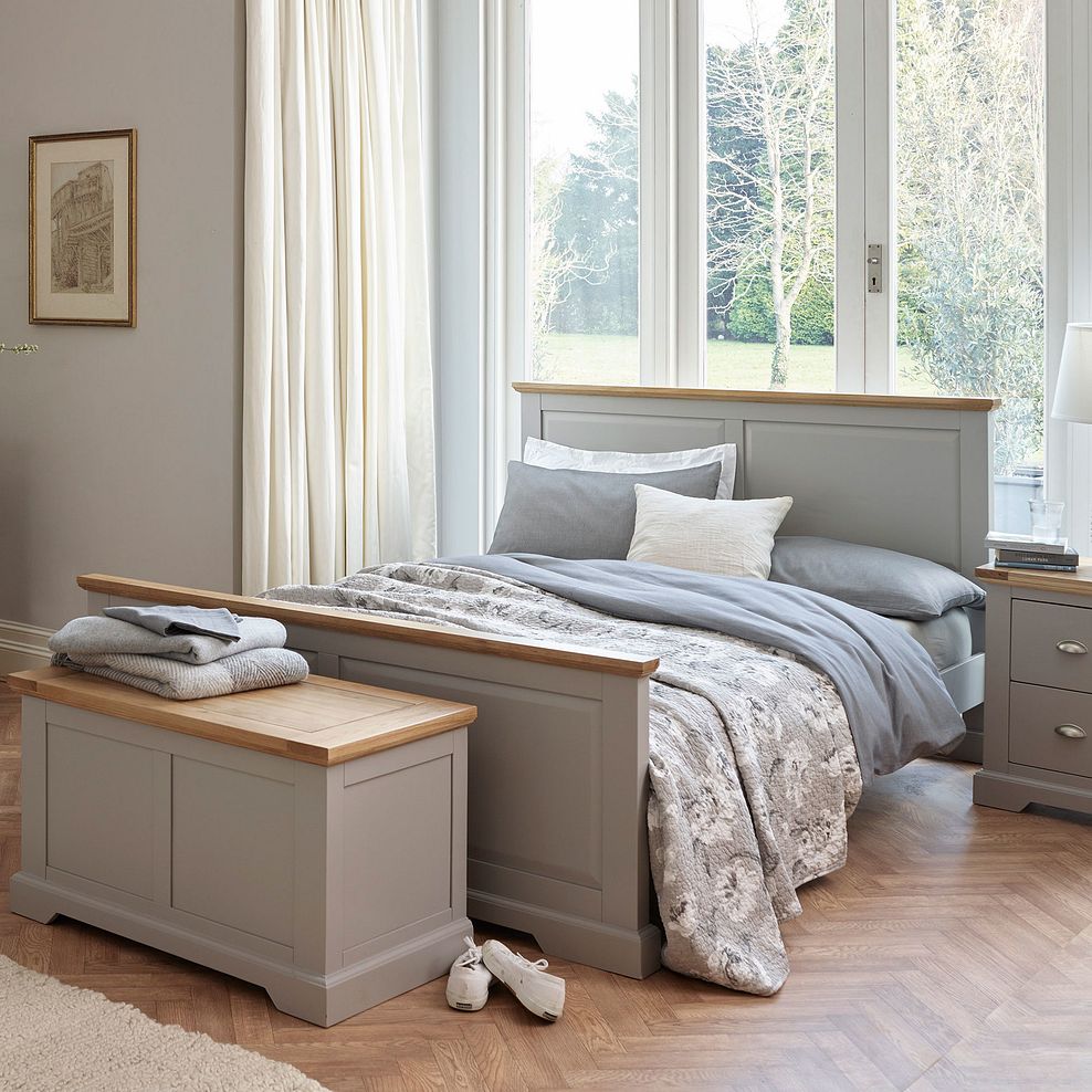 St Ives Natural Oak and Light Grey Painted 5ft King-Size Bed 1