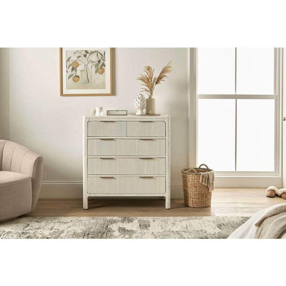Wren White Painted Solid Oak 2+3 Chest of Drawers 2